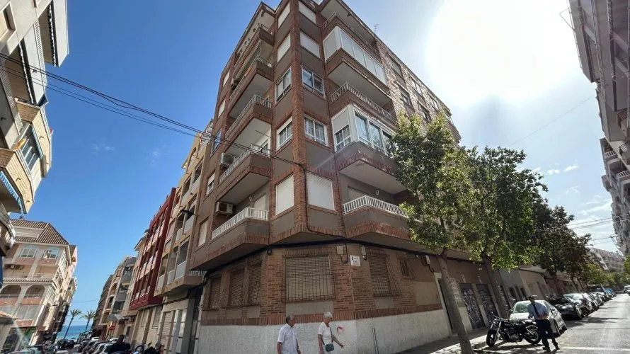 Apartment de 3 chambres à Torrevieja, Spain No. 1163 № 24