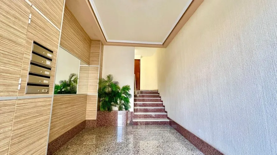 Apartment de 3 chambres à Torrevieja, Spain No. 162 № 3