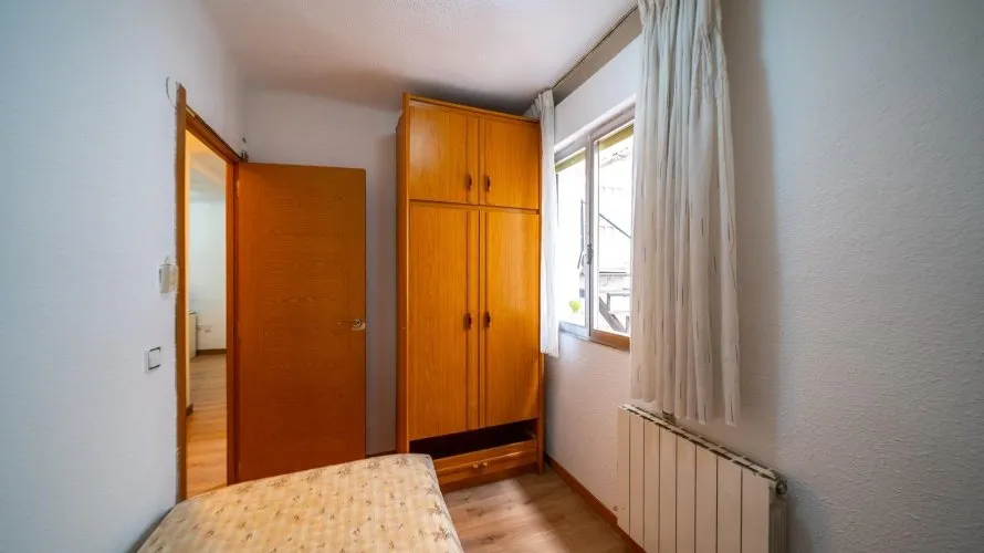 Land plot de 3 chambres à Alcorcon, Spain No. 1389 № 14