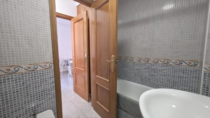 Apartment de 1 chambre à Torrevieja, Spain No. 3072 № 8