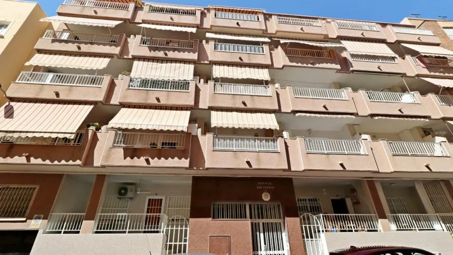 Apartment de 2 chambres à Torrevieja, Spain No. 3186 № 20