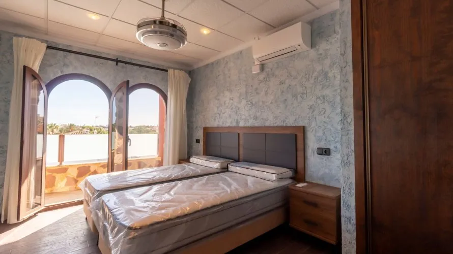 Villa de 624m² à La Zenia, Spain No. 3052 № 10