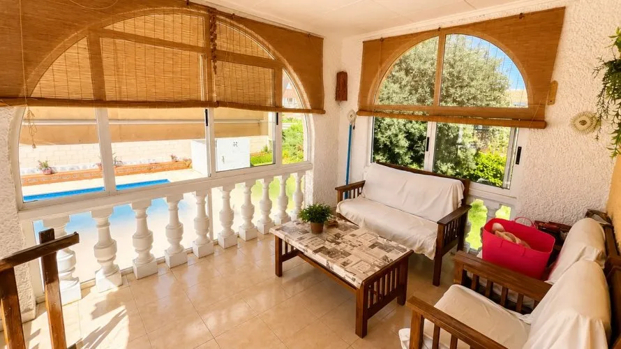 Villa de 200m² à Torrevieja, Spain No. 3088 № 28