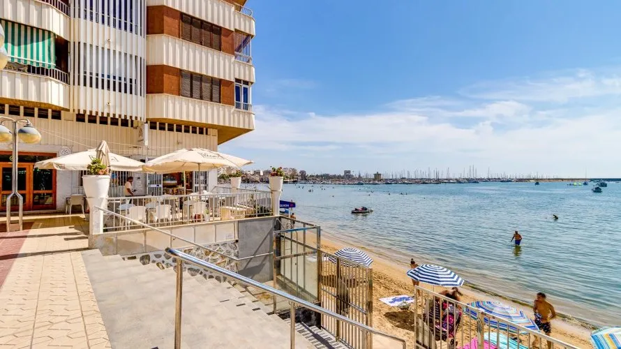 Apartment de 100m² à Torrevieja, Spain No. 3089 № 1