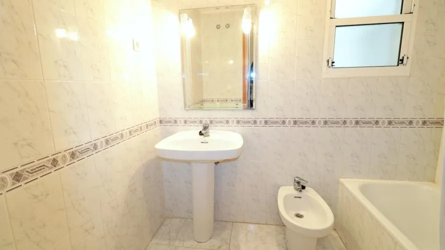 Apartment de 2 chambres à Torrevieja, Spain No. 3186 № 9