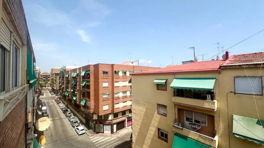 Apartment de 84m² à Alicante, Spain No. 3069 № 2