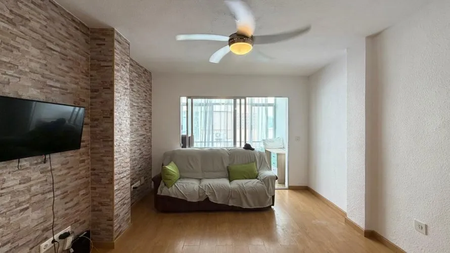 Apartment de 2 chambres à Torrevieja, Spain No. 3112