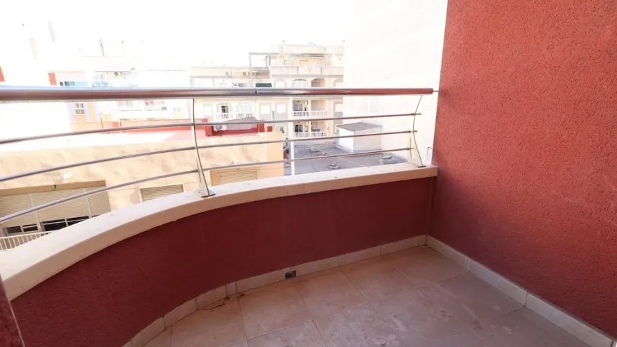 Apartment de 1 chambre à Torrevieja, Spain No. 3104 № 1