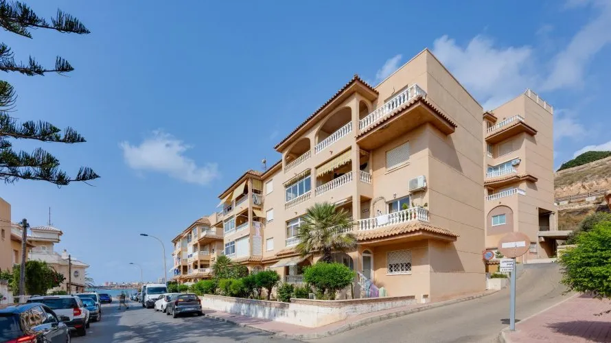 Apartment de 70m² à Torrevieja, Spain No. 3049