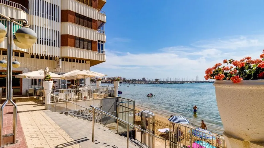 Apartment de 100m² à Torrevieja, Spain No. 3089 № 2