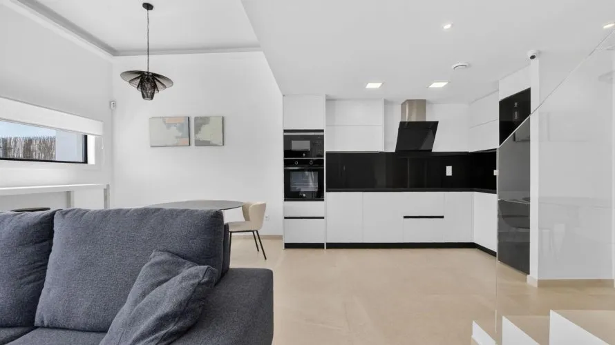 Villa de 178m² à Guardamar del Segura, Spain No. 3053 № 21