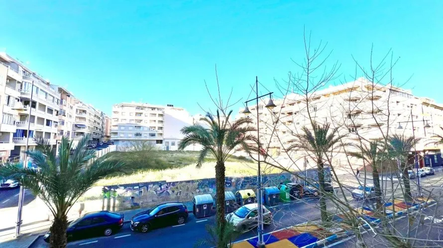 Apartment de 33m² à Torrevieja, Spain No. 3092 № 1