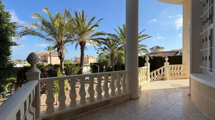 Villa de 6 chambres à Rojales, Spain No. 3090 № 22
