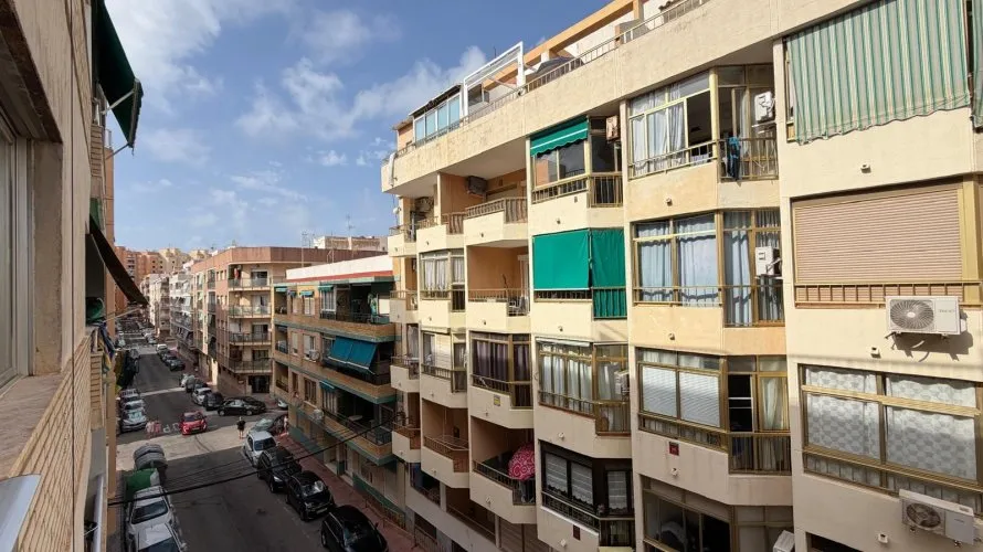 Apartment de 2 chambres à Torrevieja, Spain No. 3112 № 7