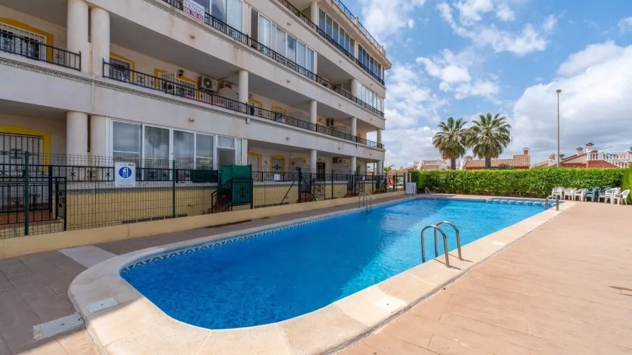 Apartment de 69m² à Torrevieja, Spain No. 3055 № 1