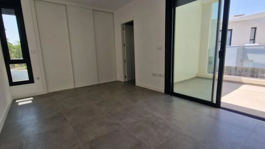 Villa de 3 chambres à La Font, Spain No. 3065 № 14