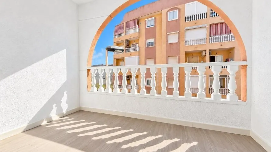 Apartment de 2 chambres à Torrevieja, Spain No. 3442 № 8