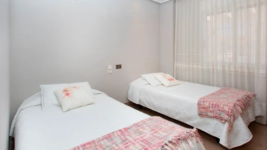 Villa de 180m² à Torrevieja, Spain No. 3306 № 16