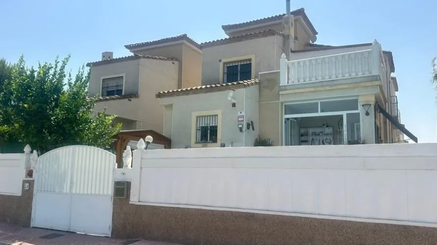 Villa de à Algorfa, Spain No. 3221 № 21