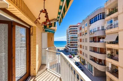 Apartment de 105m² à Torrevieja, Spain No. 3425