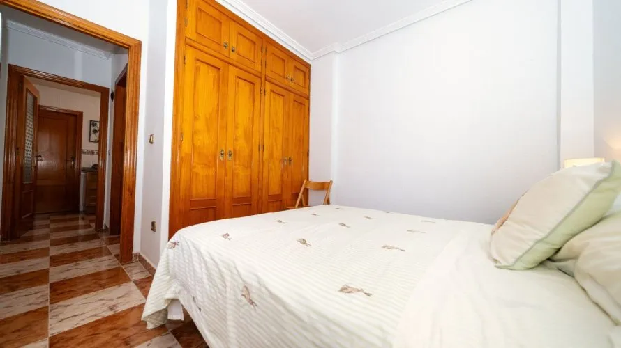 Villa de 96m² à La Zenia, Spain No. 3411