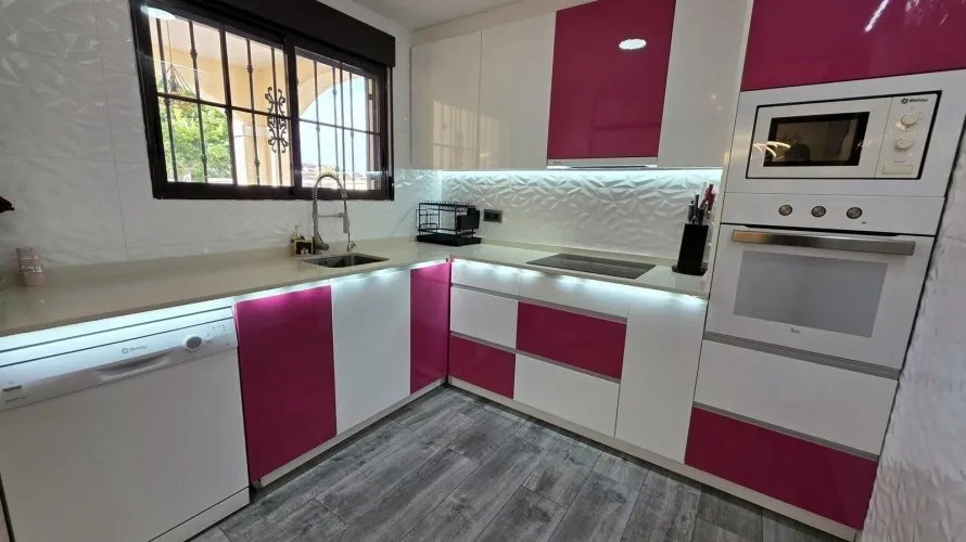 Villa de 114m² à Torrevieja, Spain No. 3296 № 11