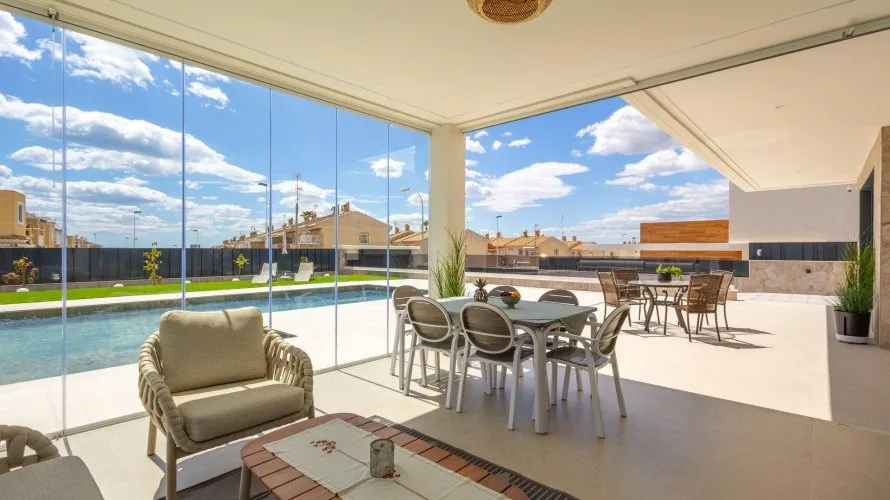 Villa de 234m² à Torrevieja, Spain No. 3305 № 23