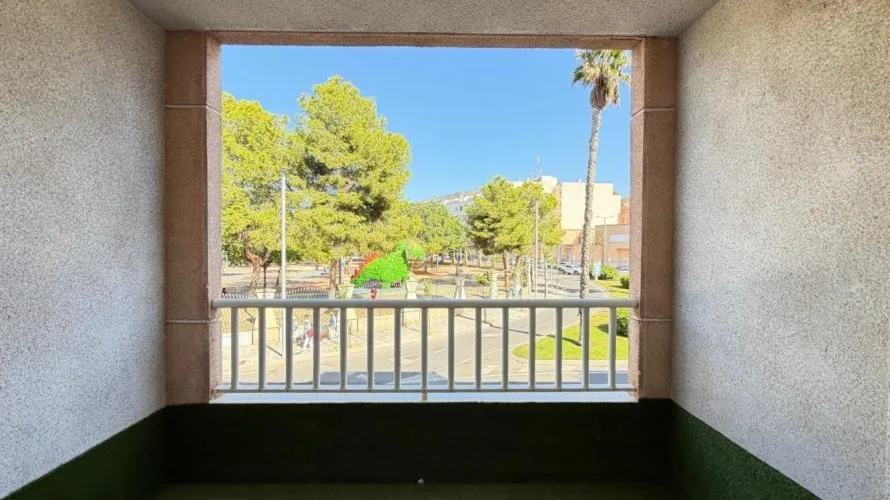 Apartment de 3 chambres à Torrevieja, Spain No. 3443 № 1