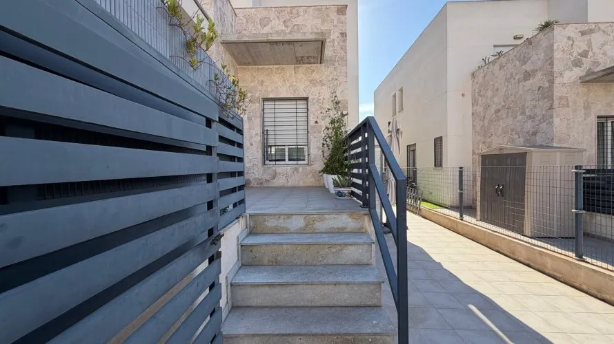 House de 3 chambres à Torrevieja, Spain No. 3380 № 27