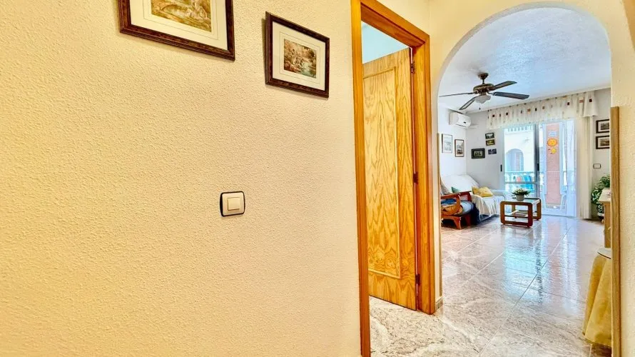 Apartment de 2 chambres à Torrevieja, Spain No. 3198 № 19