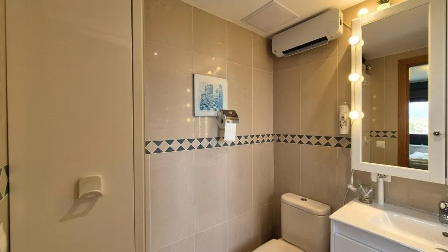 Apartment de 1 chambre à Alicante, Spain No. 3270