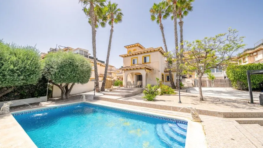 Villa de 96m² à La Zenia, Spain No. 3411 № 26