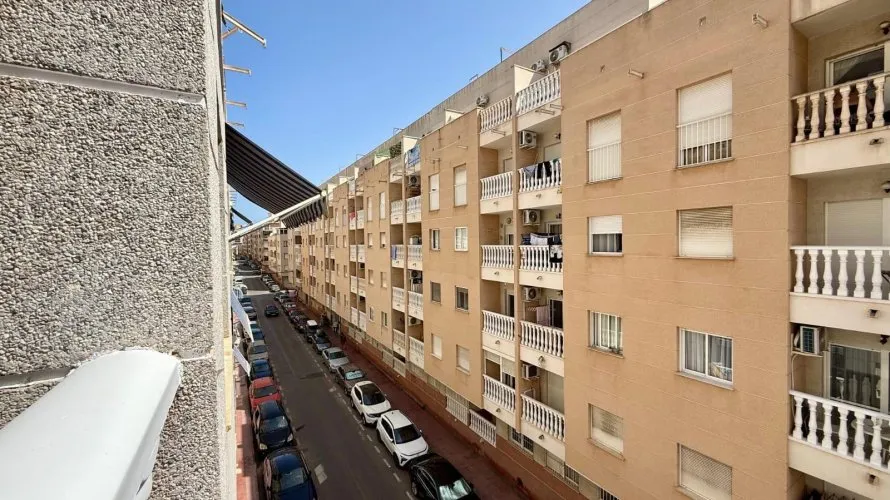 Apartment de 1 chambre à Torrevieja, Spain No. 3264 № 11
