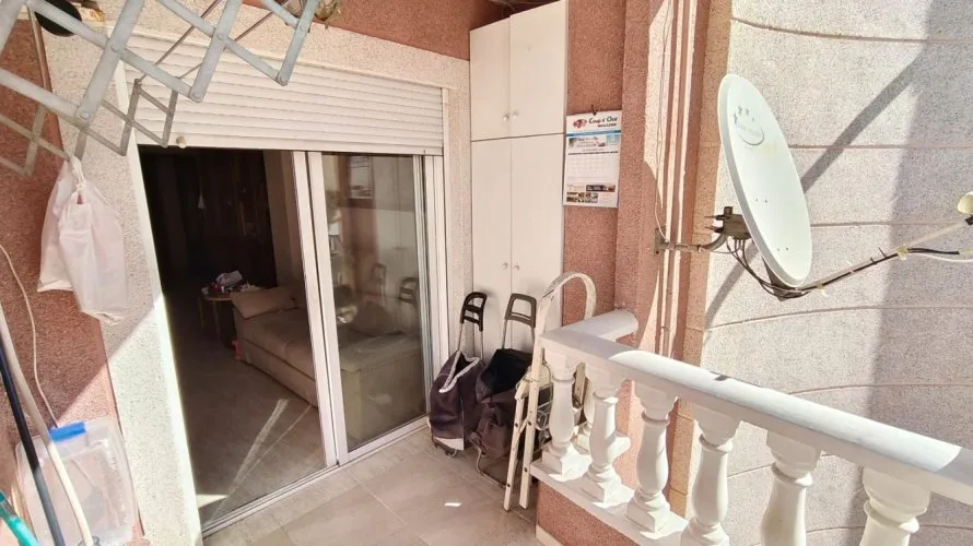 Apartment de 3 chambres à Torrevieja, Spain No. 3440 № 2