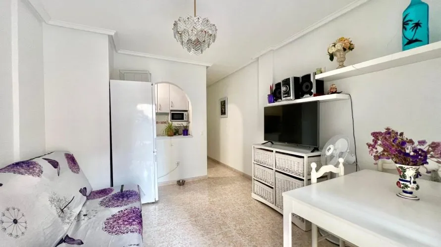 Apartment de 1 chambre à Torrevieja, Spain No. 3355 № 11