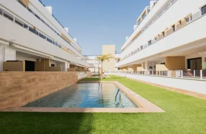Penthouse de 2 chambres à Pilar de la Horadada, Spain No. 3199