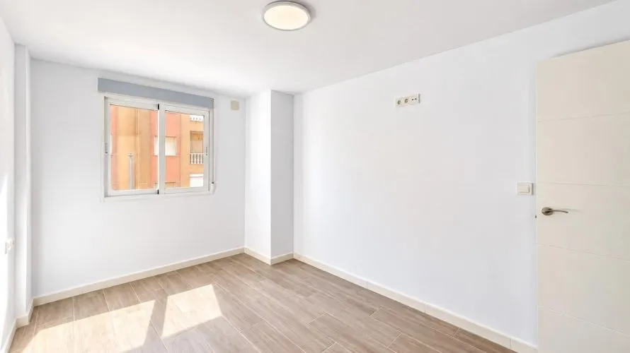 Apartment de 2 chambres à Torrevieja, Spain No. 3442