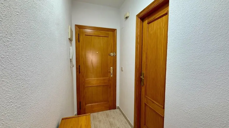 Apartment de 2 chambres à Torrevieja, Spain No. 3348 № 4