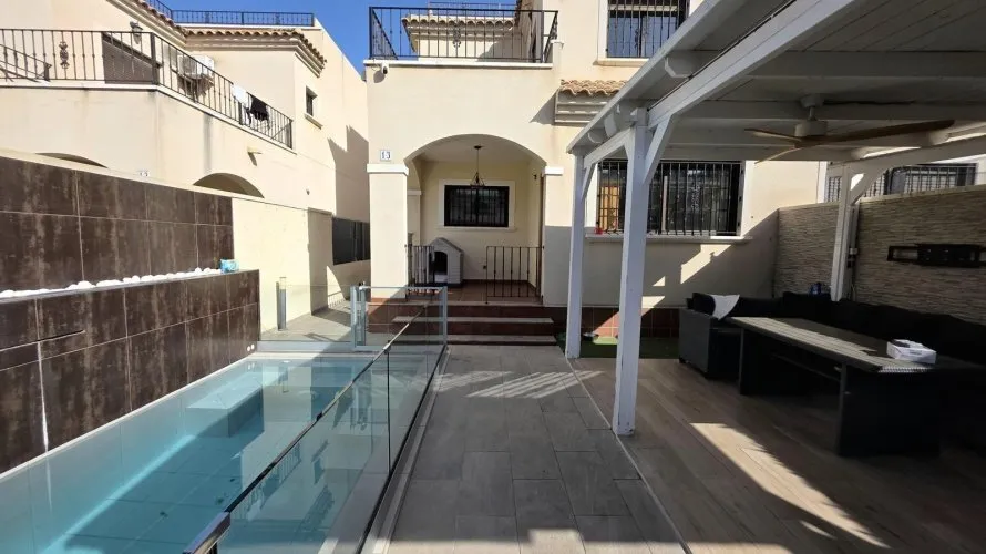 Villa de 114m² à Torrevieja, Spain No. 3296 № 3