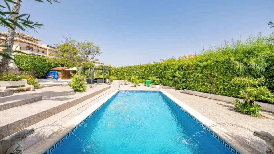 Villa de 96m² à La Zenia, Spain No. 3411 № 24
