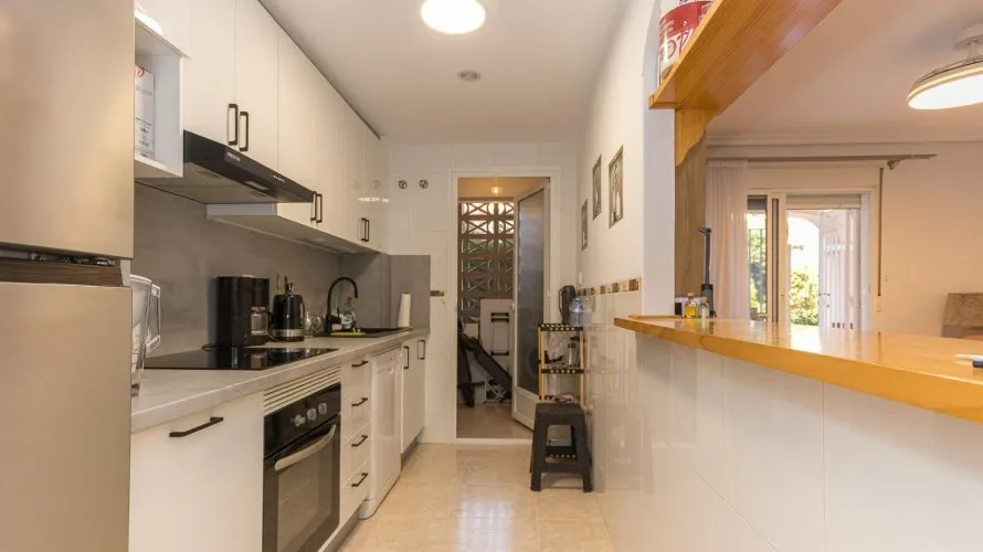 Квартира с 1 спальней в Аликанте, Испания №1177 № 1