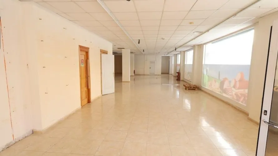 Коммерческая недвижимость 452м² в Торревьеха, Испания №801 № 1