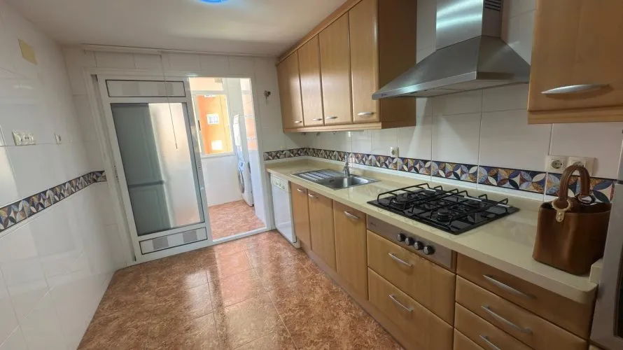 Квартира с 3 спальнями в Аликанте, Испания №132 № 12