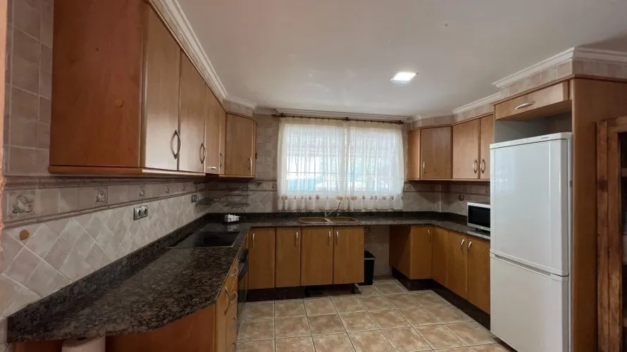 Квартира 170м² в Годеллета, Испания №1360 № 13