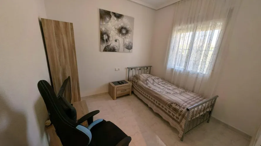 Квартира с 3 спальнями в Рохалес, Испания №803 № 5