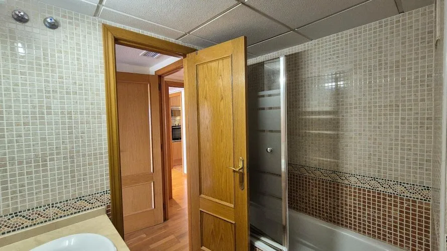 Квартира с 2 спальнями в Аликанте, Испания №3160 № 1