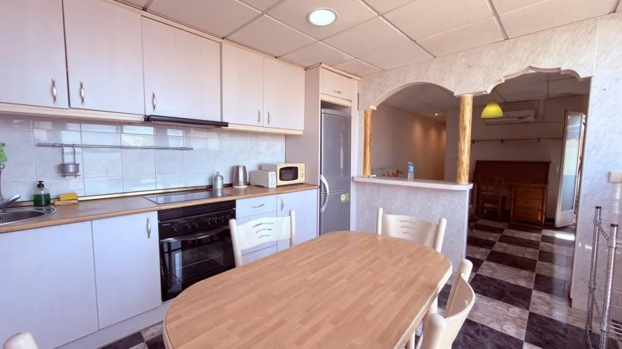 Квартира с 2 спальнями в Аликанте, Испания №3130 № 3
