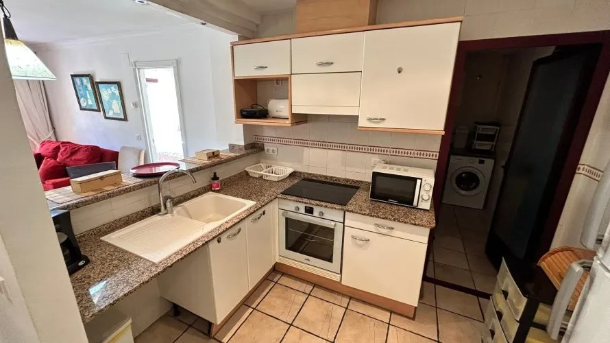 80m² apartment for sale, Albir, Spain No. 638 № 5