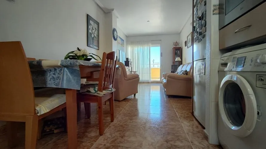 1 bedroom penthouse for sale, Torrevieja, Spain No. 129 № 8