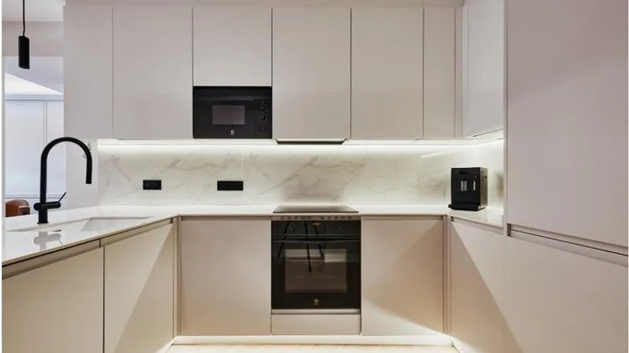 3 bedrooms apartment for sale, Madrid, Spain No. 837 № 5